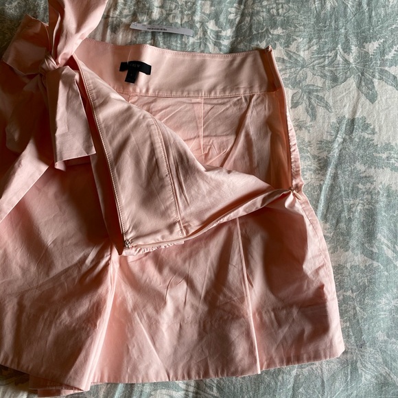 NWT J. Crew Tie-Waist Shorts, Large Bow - Picture 5 of 11